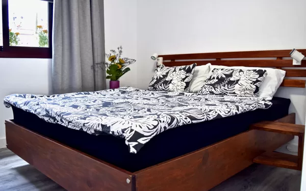 Schlafzimmer 1